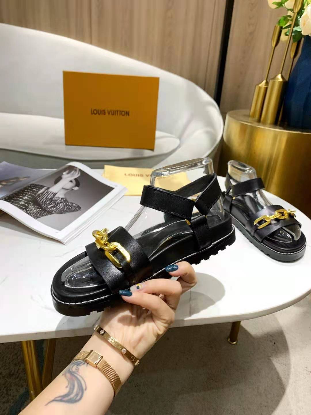 Louis Vuitton Paseo Flat Comfort Sandal Monogram Denim Black For Women LV - Soul Replicas