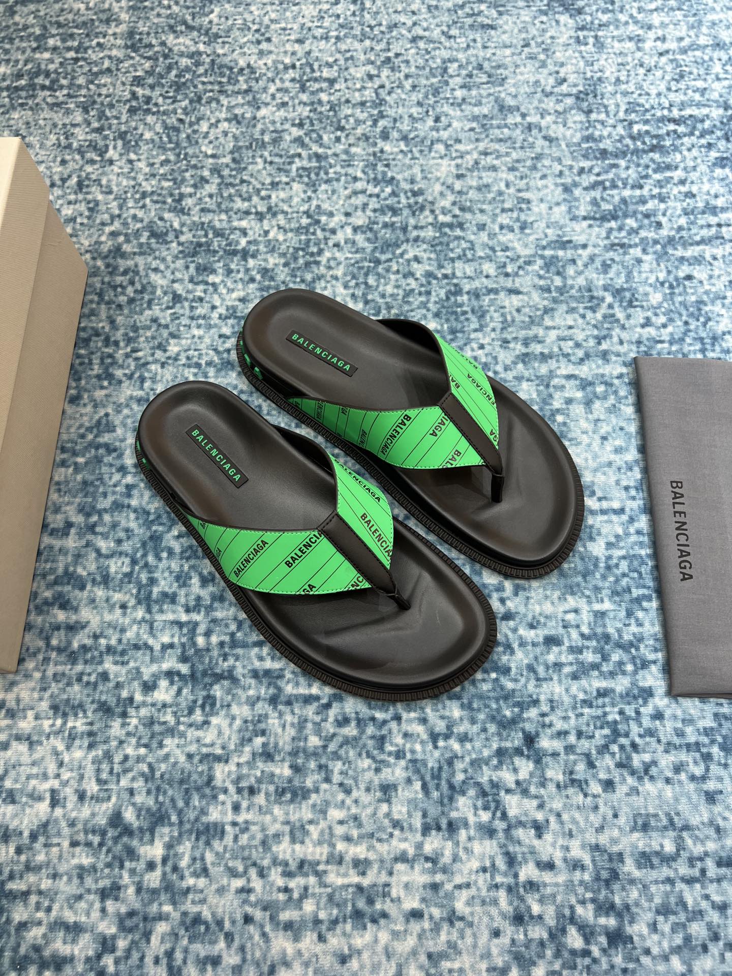 Balenciaga Slide Sandal Black/Green For Women - Soul Replicas