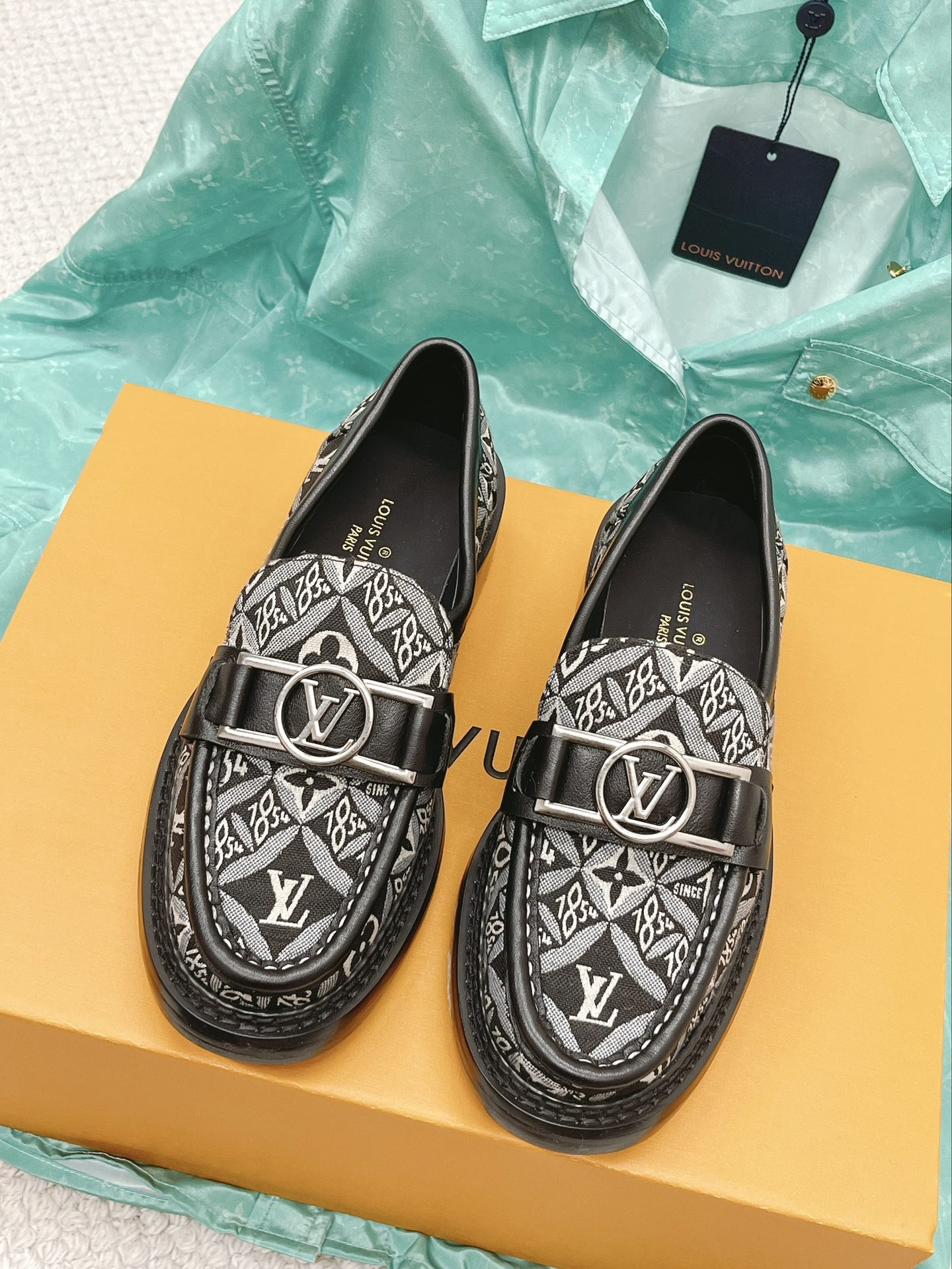 Louis Vuitton Women's Academy Loafer Black And White For Women LV - Soul Replicas