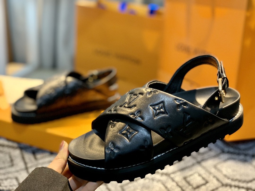 Louis Vuitton Paseo Flat Comfort Sandal Black For Women LV 1A9RDO - Soul Replicas