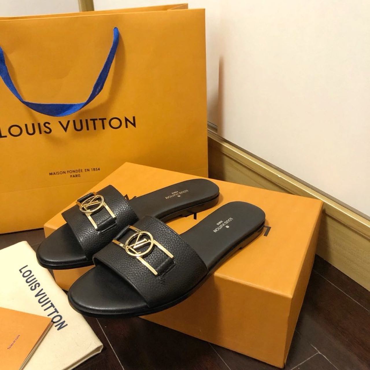 Louis Vuitton Lock It Flat Mule Black For Women LV 1A64YT - Soul Replicas