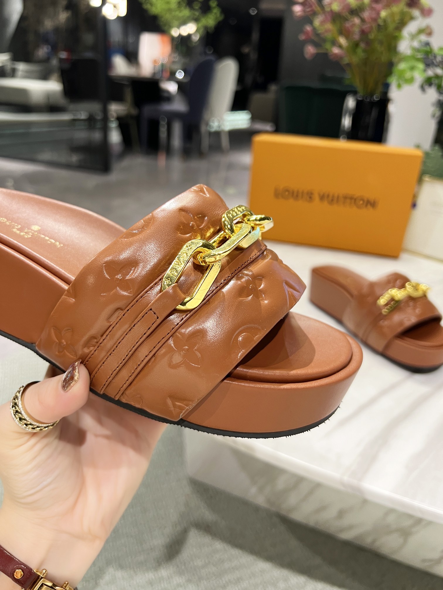 Louis Vuitton Jumbo Flatform Mule Brown For Women LV - Soul Replicas