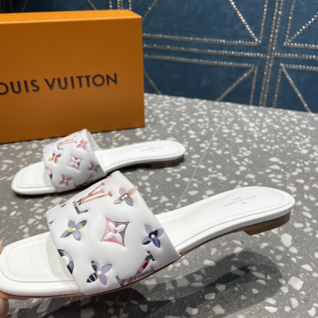 Louis Vuitton Women's Revival Flat Mule White For Women LV 1AAORE - Soul Replicas