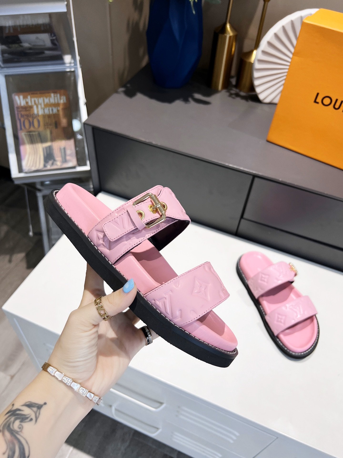 Louis Vuitton Women's Bom Dia Flat Mule Pink For Women LV - Soul Replicas