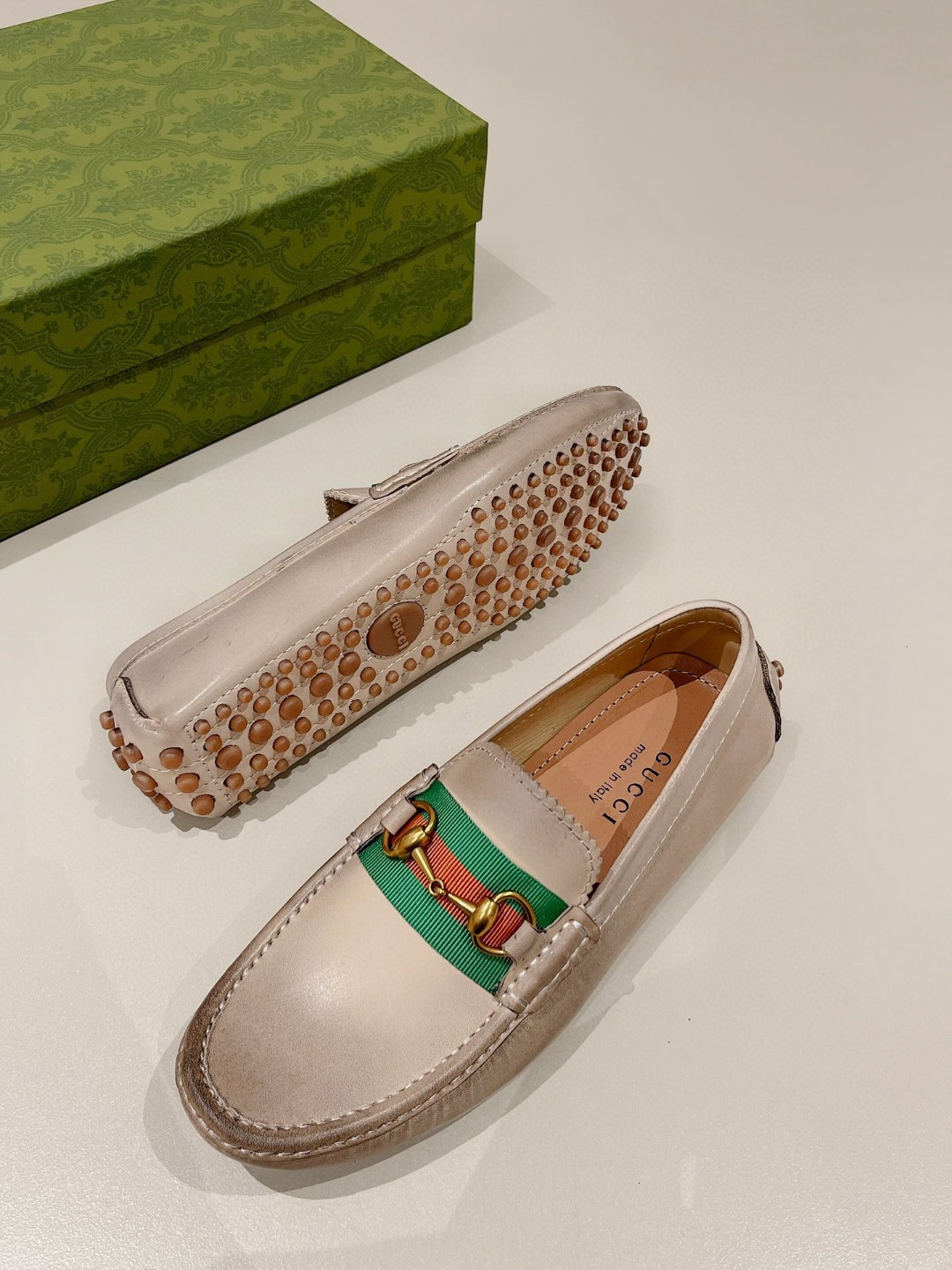 Gucci Women's Horsebit Driver With Web Distressed Beige - Soul Replicas