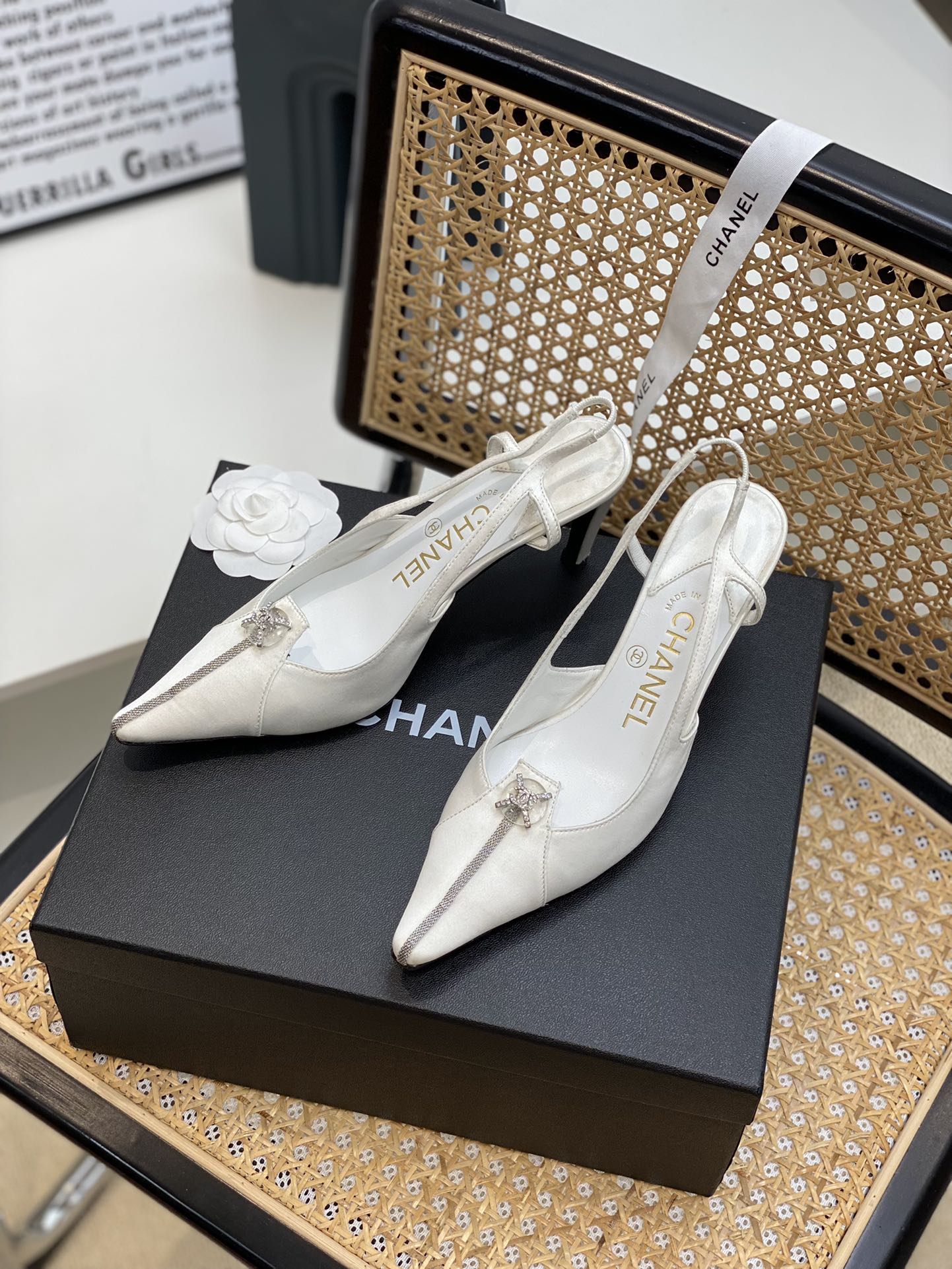 Chanel Women's Pumps Heels Satin White For Women 3in/7.6cm - Soul Replicas
