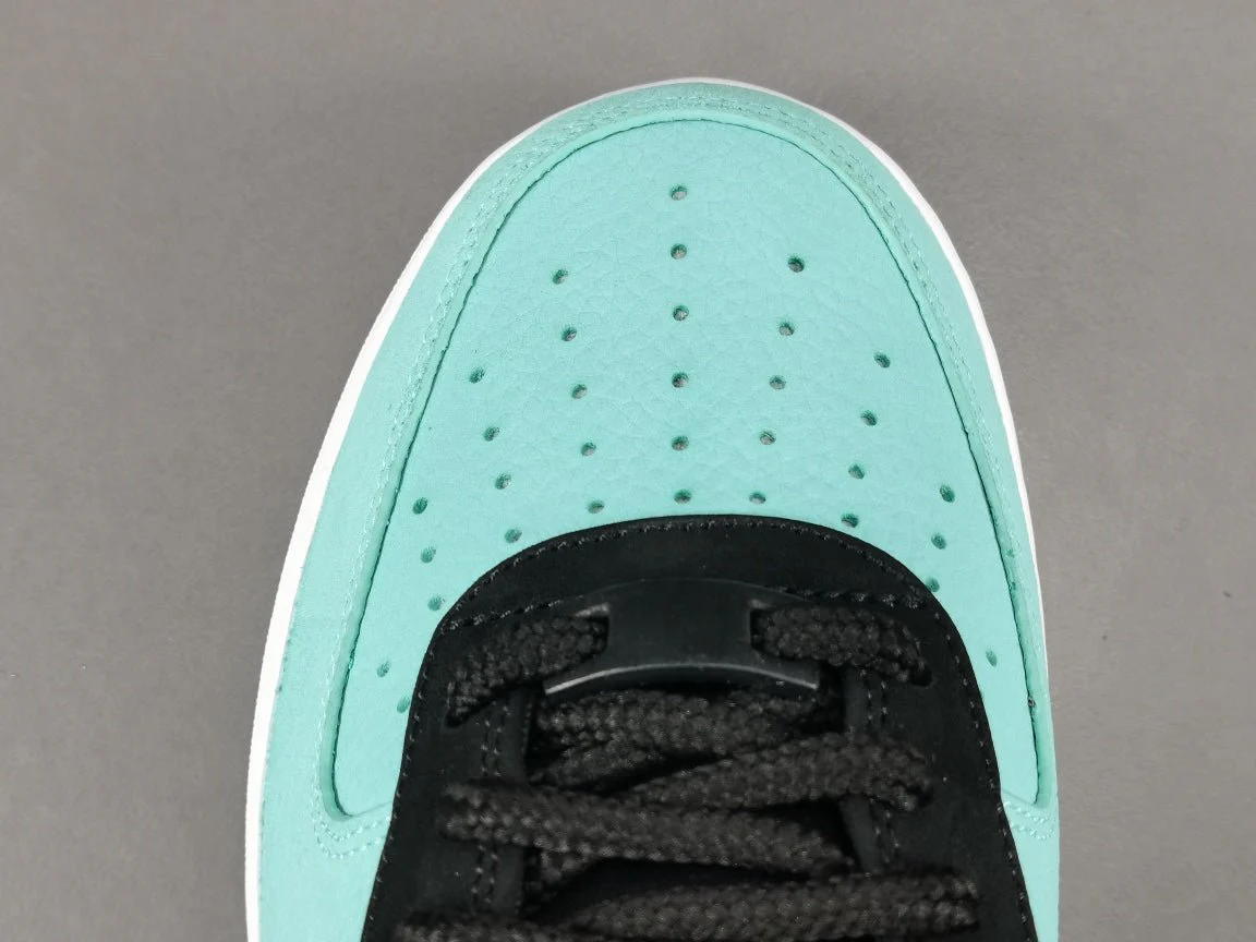NIKE AIR FORCE 1 x TIFFANY & CO.1837 (FRIENDS AND FAMILY) - Soul Replicas