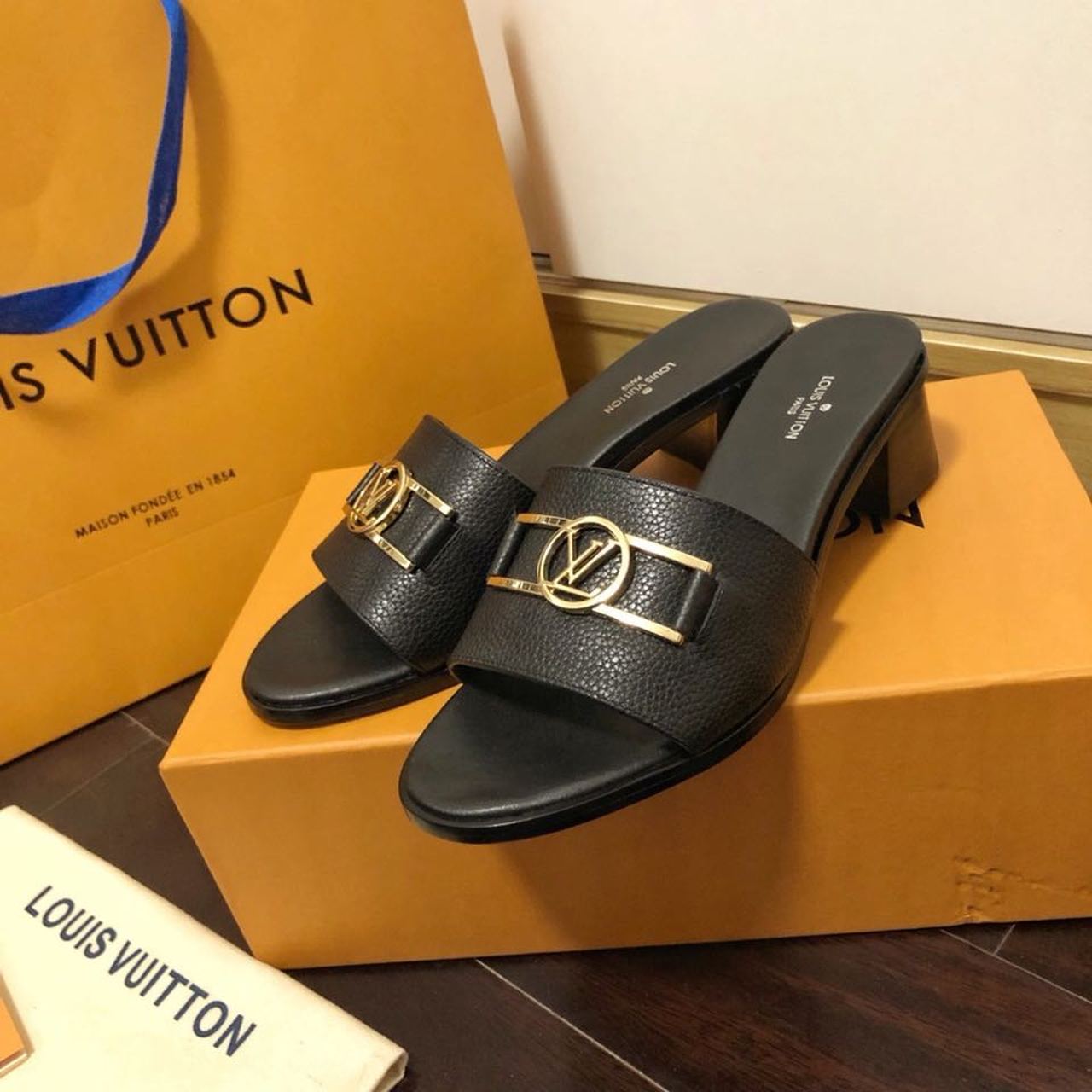 Louis Vuitton Lock It Mule Black For Women LV - Soul Replicas
