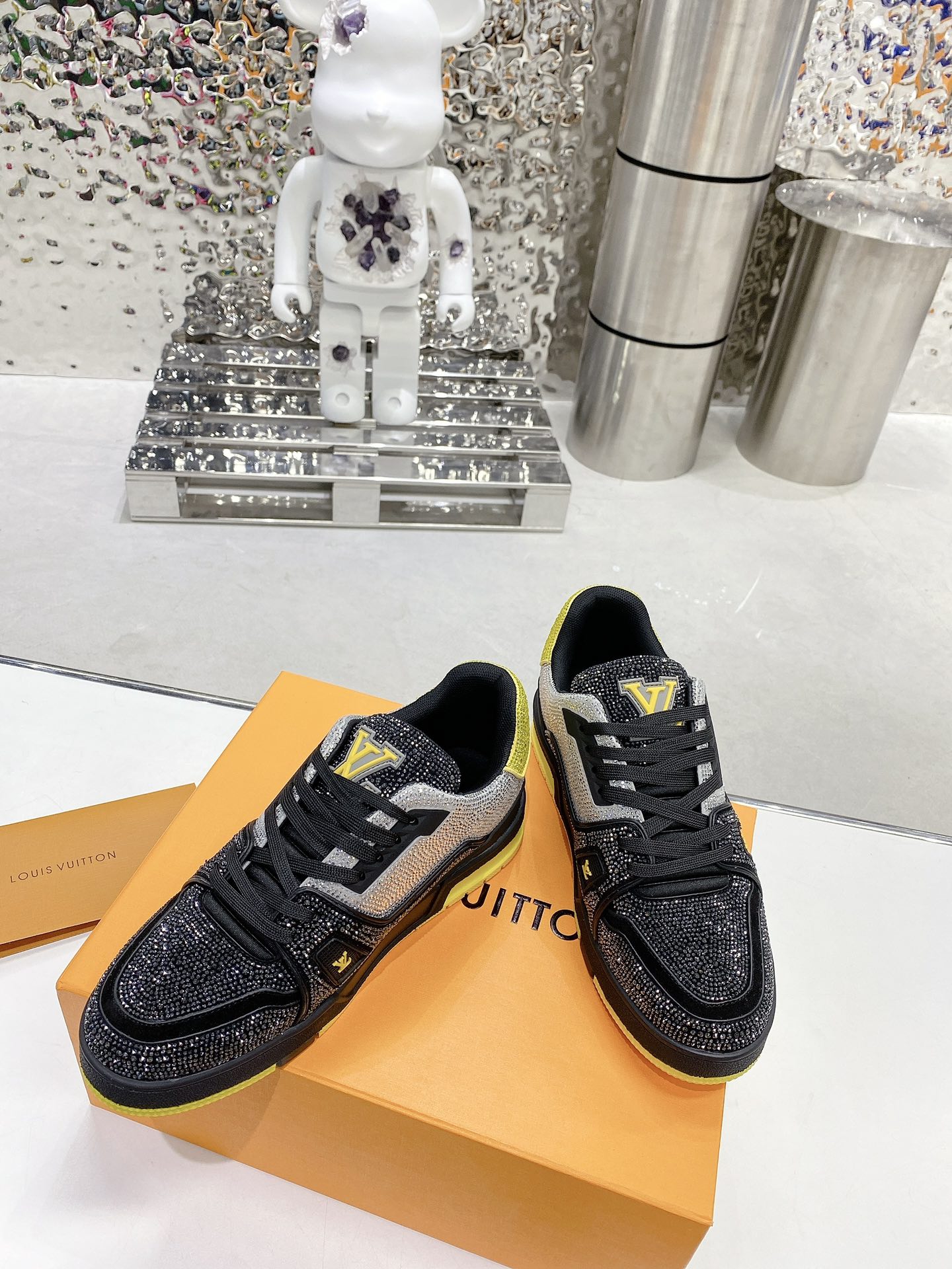 Louis Vuitton Women's LV Trainers Black And Yellow For Women LV - Soul Replicas