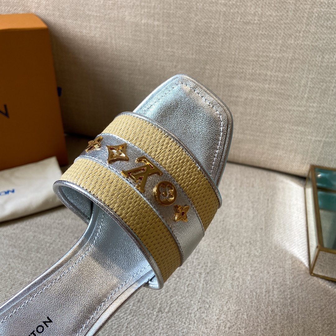 Louis Vuitton Women's Lock It Mule Sliver For Women LV 2.2in/5.5cm - Soul Replicas