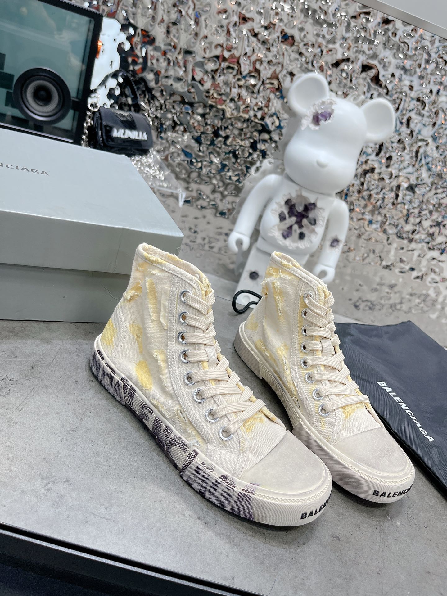 Balenciaga Paris High Top Trainers White For Women - Soul Replicas