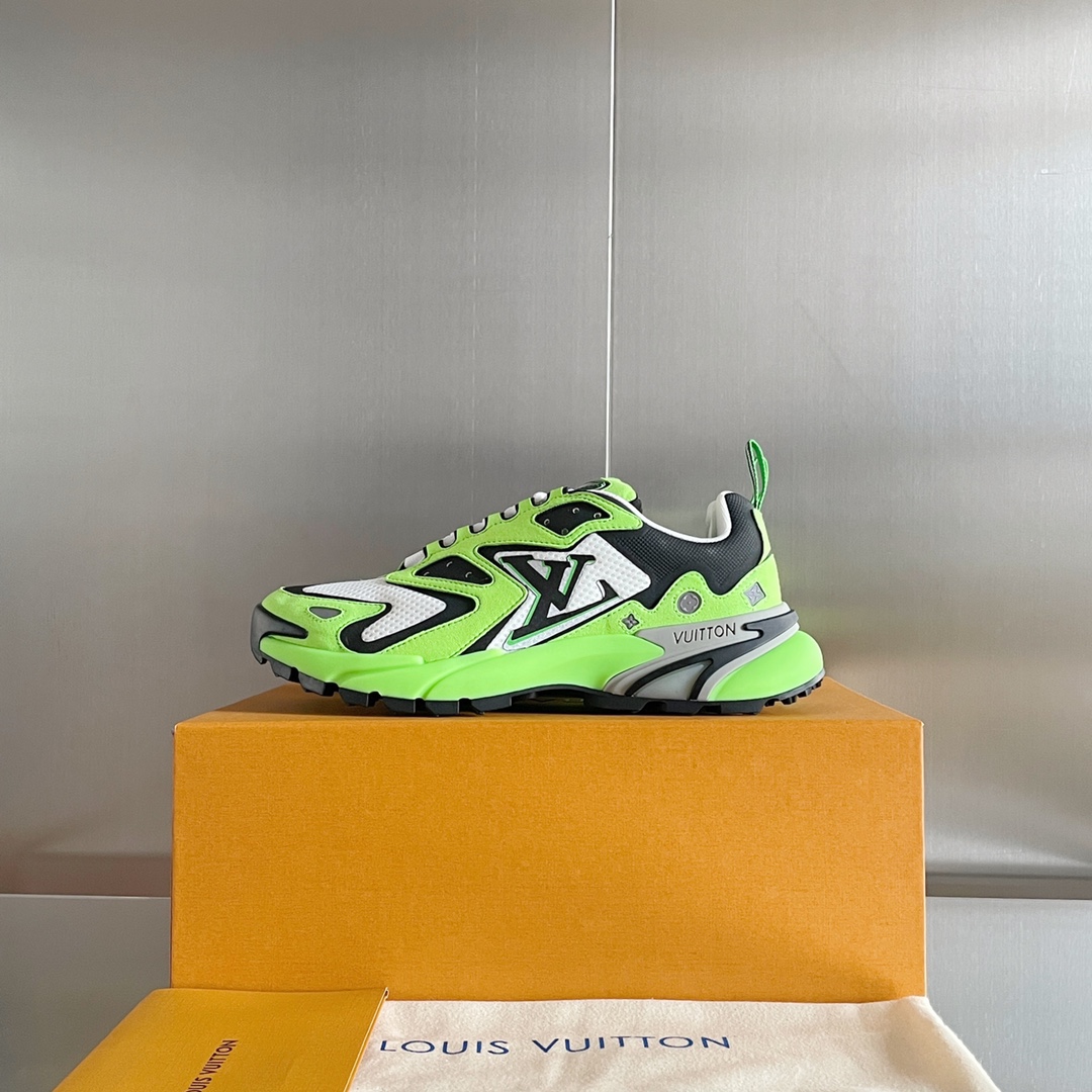 Louis Vuitton Women's LV Runner Tatic Sneaker Green For Women LV 1A9JER - Soul Replicas