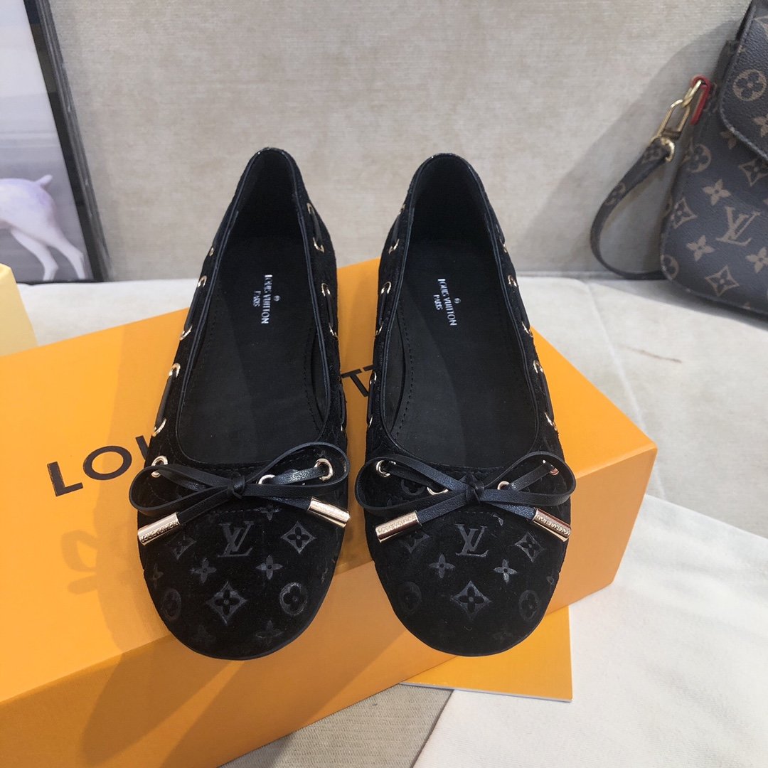 Louis Vuitton Gloria Flat Loafer Patent Monogram Material Black For Women LV - Soul Replicas