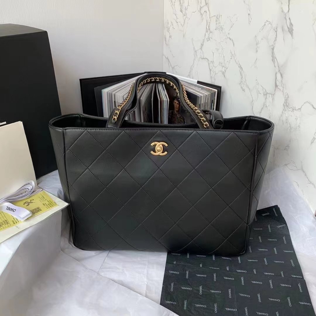 ChanelShopping Bag Black For Women. Women-s Bags 14.4in/37cm AS3508 B08867 94305 - Soul Replicas