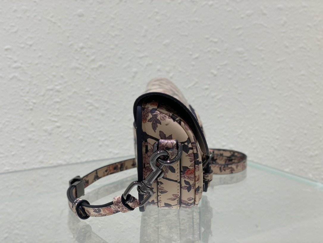 Christian Dior Bobby East-West Bag Beige. For Women. Women's Handbags 8.5in/21cm CD - Soul Replicas