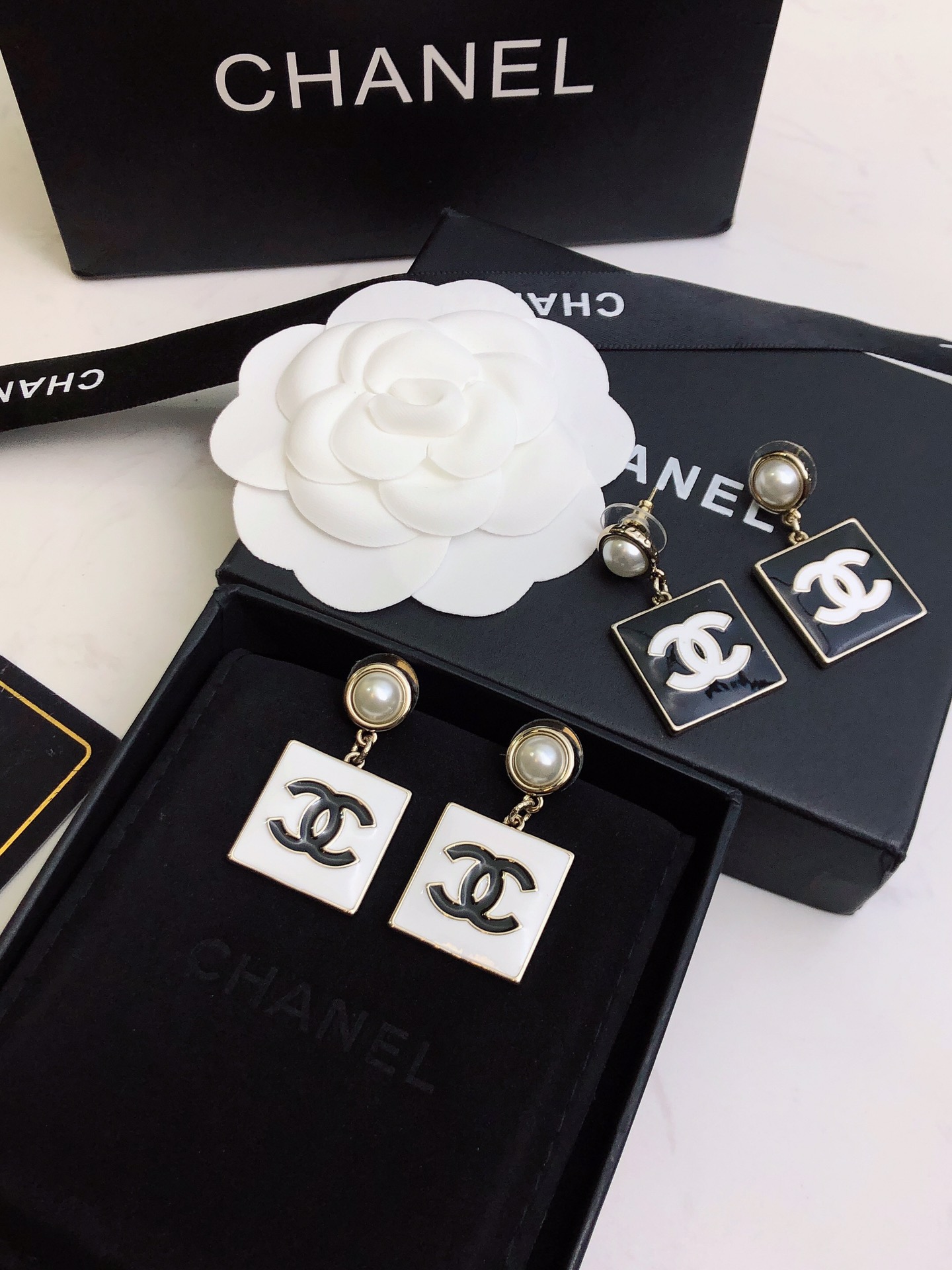 Chanel Earrings - Soul Replicas