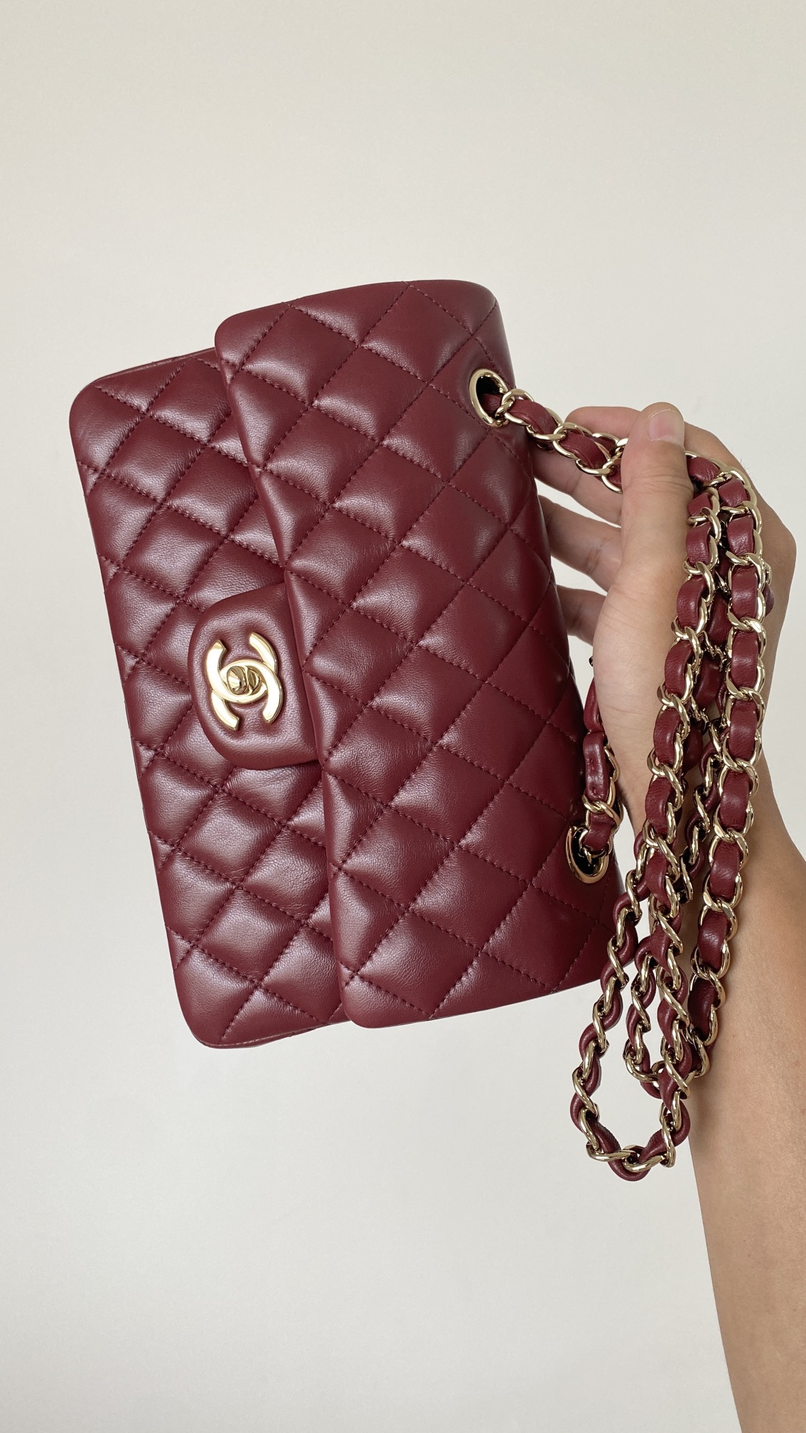 ChanelSmall Classic Handbag Dark Red For Women. Women-s Bags 9.1in/23cm - Soul Replicas