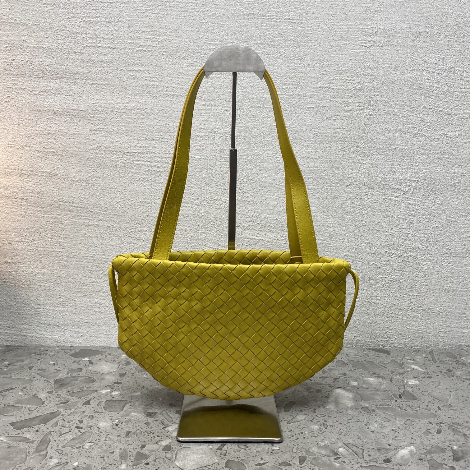 Bottega Veneta Shoulder Bag Yellow. For Women. Women's Bags 10.2in/26cm - Soul Replicas