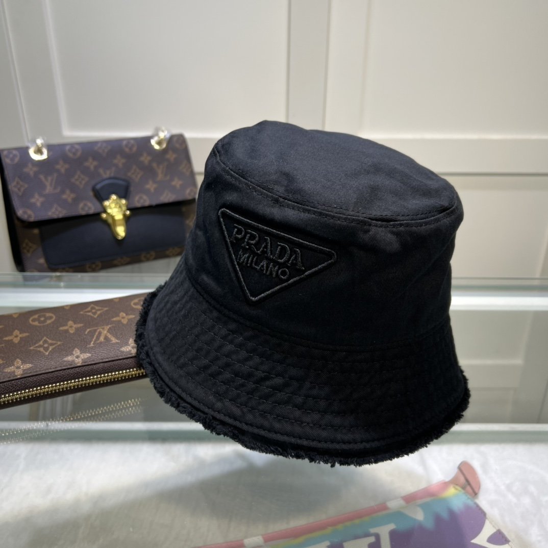 Prada Re-Nylon Bucket Hat Black Prada Hat 1HC137_2FMB_F0002 - Soul Replicas