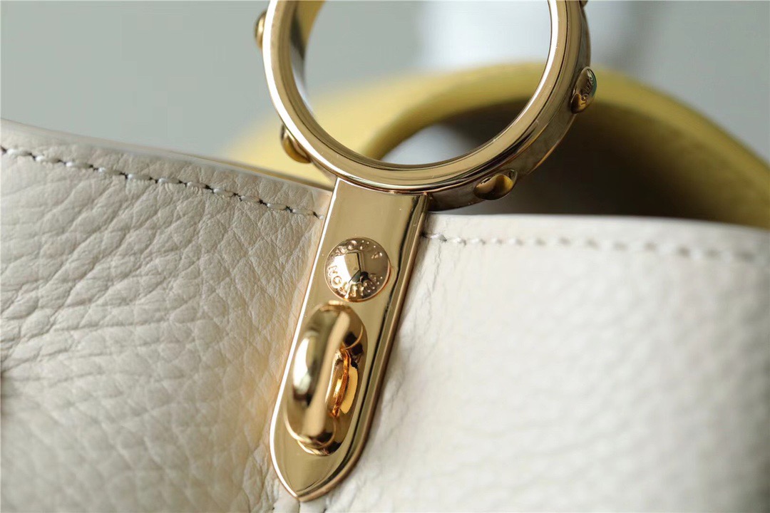 Louis Vuitton Capucines BB Taurillon Creme Beige/ Plume Yellow Berlingot For Women. Women's Bags. Shoulder And Crossbody Bags 10.6in/27cm LV - Soul Replicas
