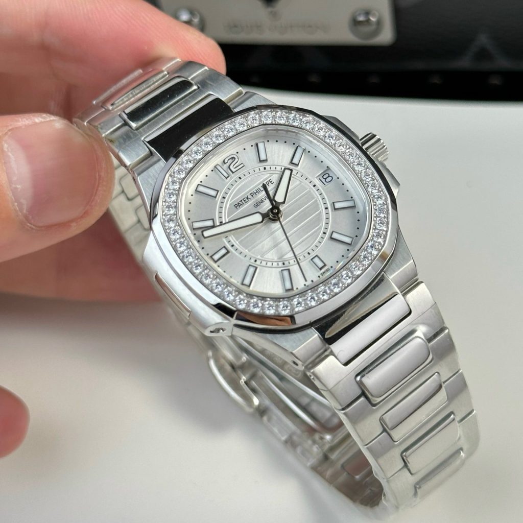 Patek Philippe Clone Watch Nautilus 7010 Womens White Dial 32mm - Soul Replicas