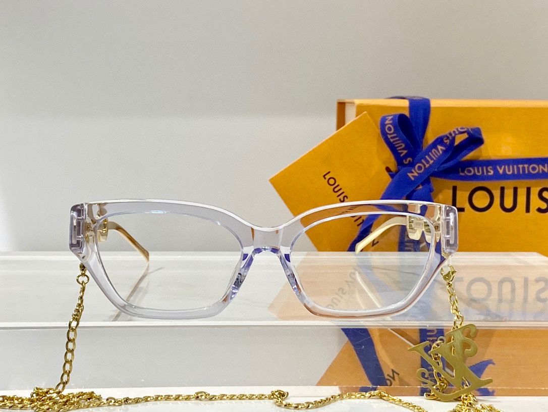 Louis Vuitton Edge Cat Eye Sunglasses - Soul Replicas