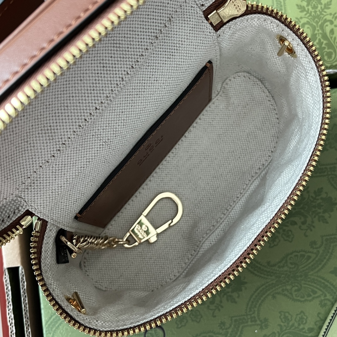 Gucci Quilted Gucci Mini Handbag Brown For Women. Women-s Bags 6.3in/16cm Gucci 723770 UM8IG 2546 - Soul Replicas