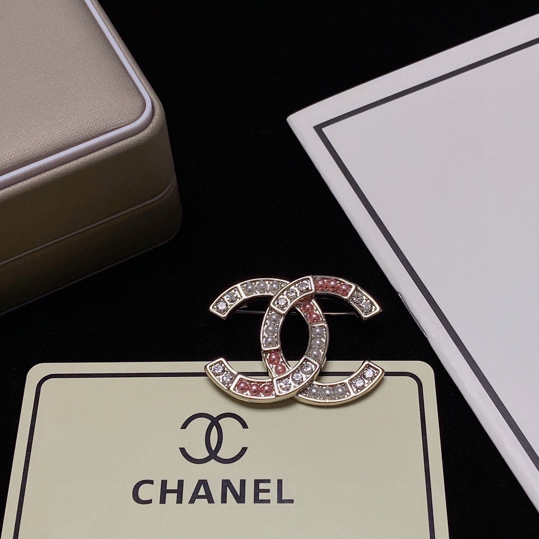 Chanel Brooch - Soul Replicas