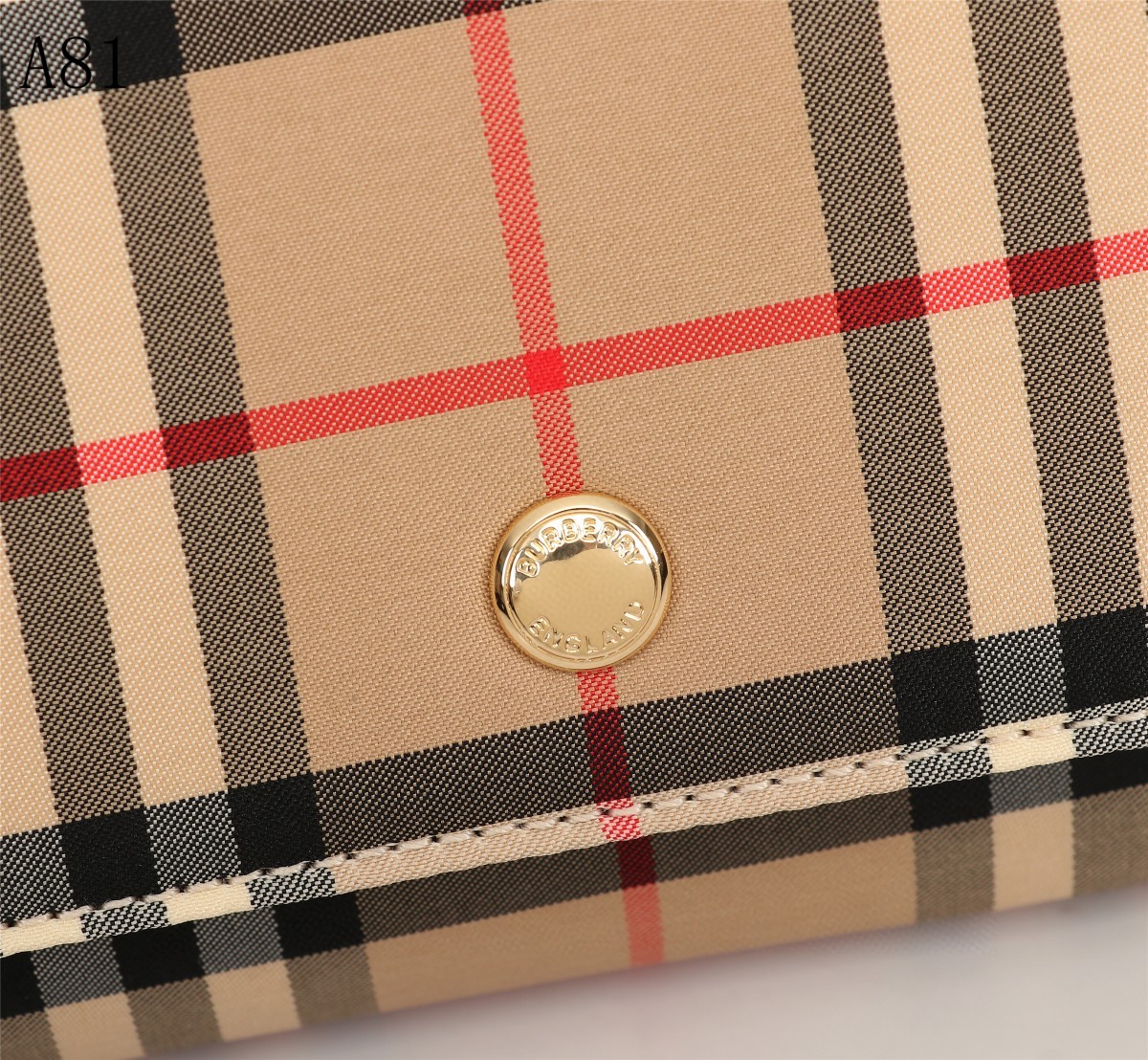 Burberry Vintage Check And Small Crossbody Bag Archive Beige For Women. Women-s Bags 7.1in/18cm 80264541 - Soul Replicas