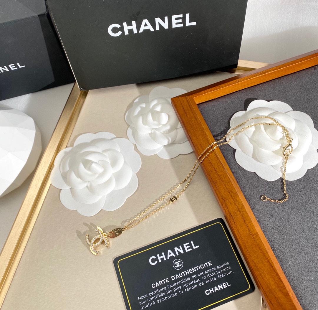 Chanel Necklace - Soul Replicas