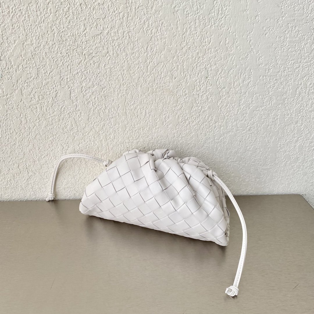 Bottega Veneta Mini Pouch White. For Women. Women-s Bags 8.6in/22cm 585852VCPP19644 - Soul Replicas