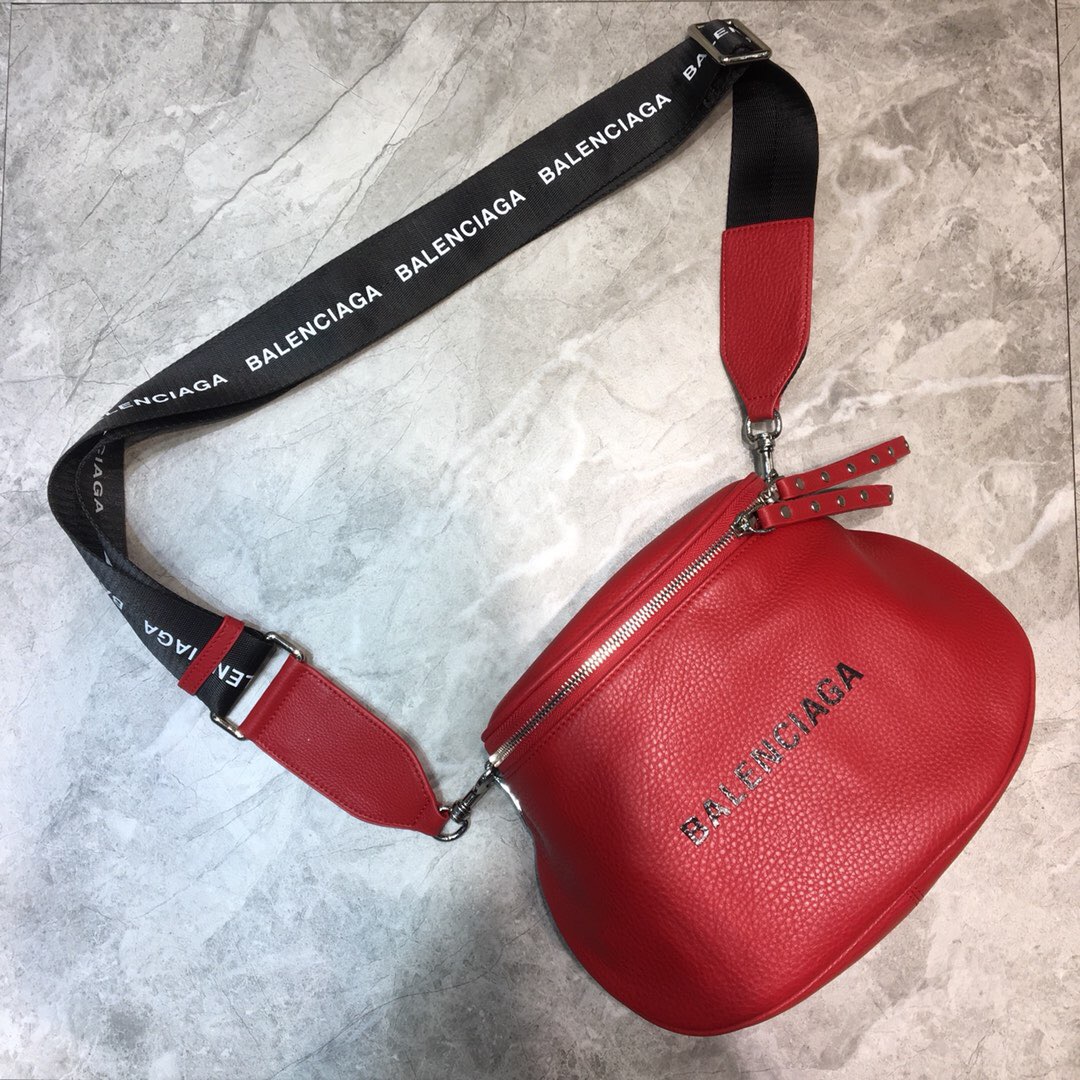 Balenciaga Sling Bag In Red. For Women. Women-s Bags 9.1in/23cm - Soul Replicas