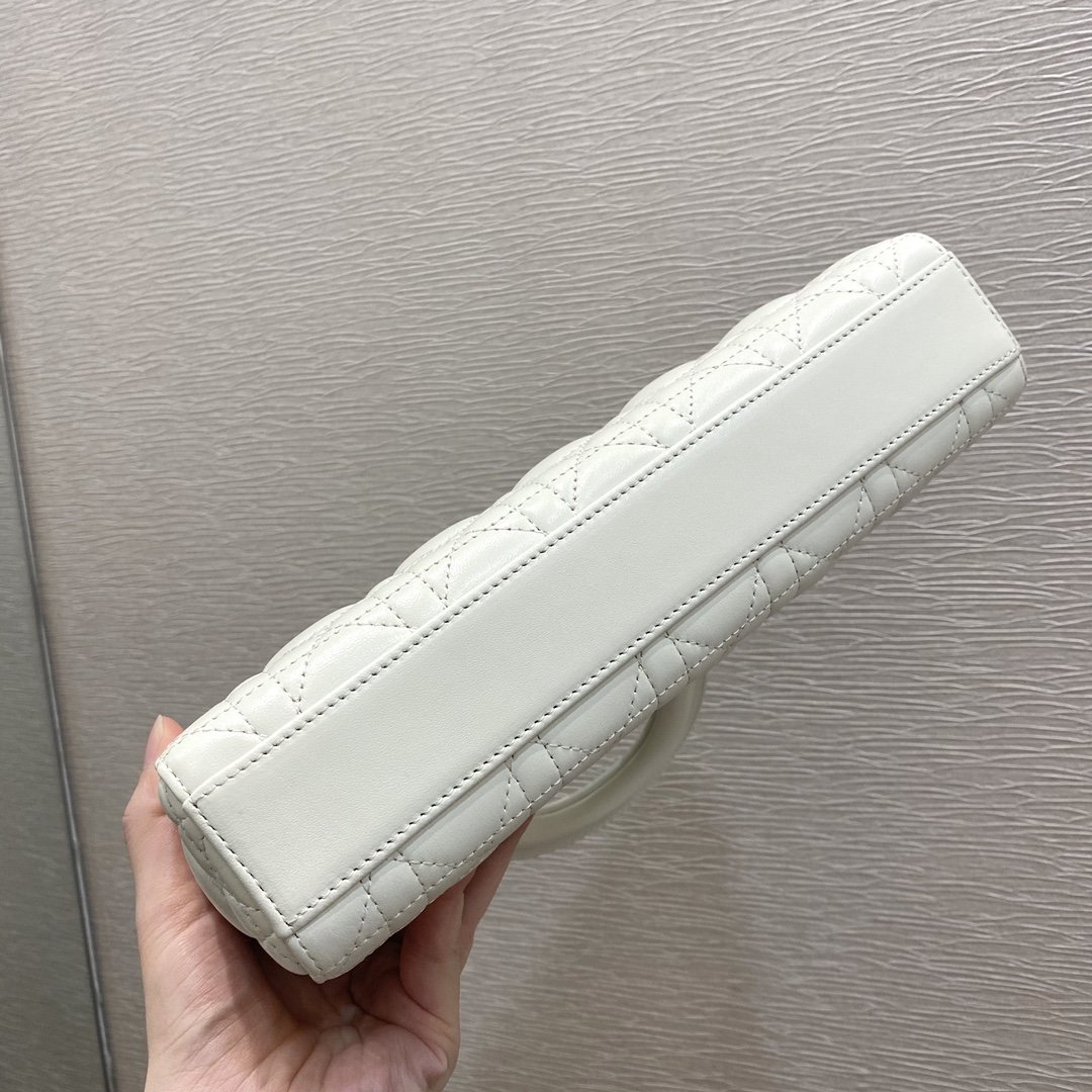Christian Dior Lady D-Joy Bag. White. For Women Women-s Handbags. 26cm CD - Soul Replicas