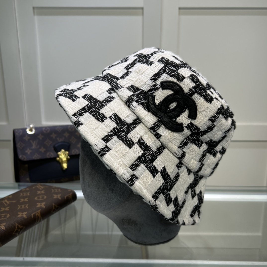 Chanel Cloche Hat White Chanel Hat - Soul Replicas