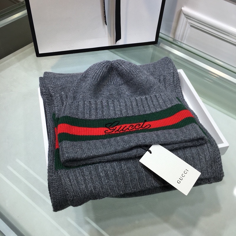 Gucci Beanie & Scarf Set In Grey - Soul Replicas