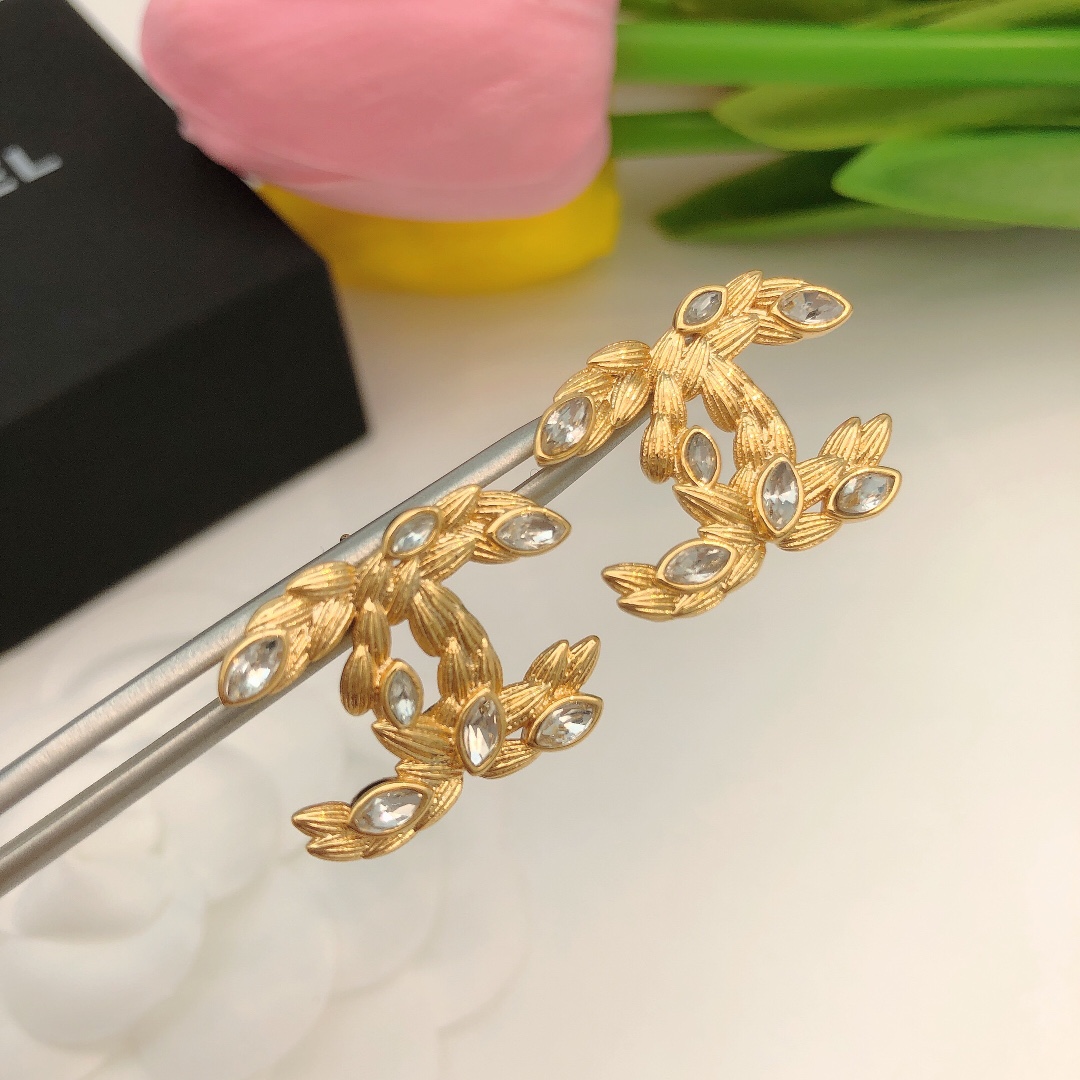 Chanel Earrings - Soul Replicas
