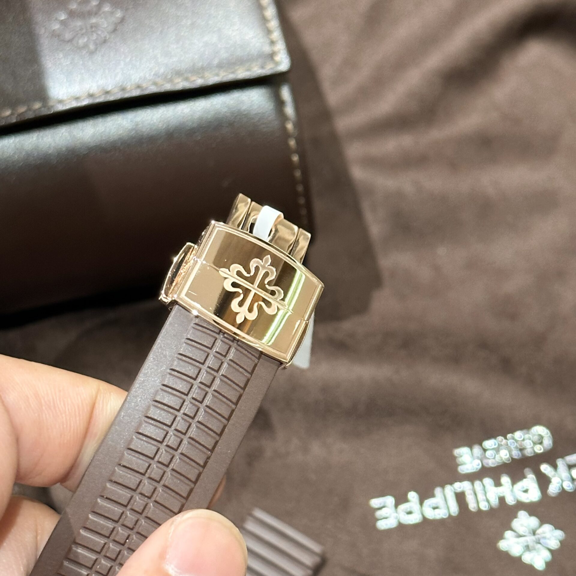 Patek Philippe Aquanaut 5164R Genuine Replica Watch Gold Wrapped ZF 40.8mm - Soul Replicas