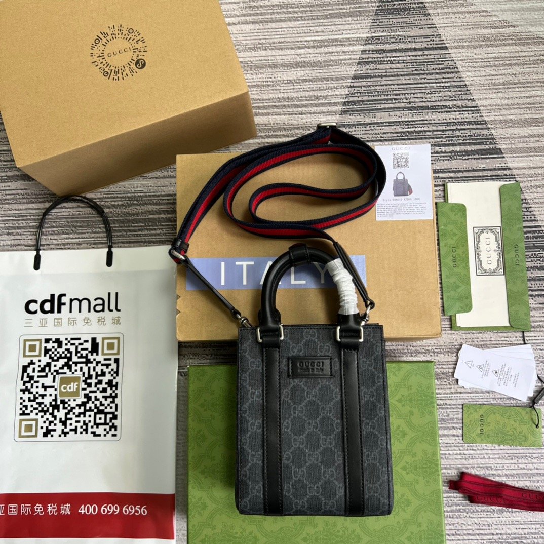 Gucci Supreme Mini Tote Bag Black Gucci Supreme Canvas For Women  7.9in/20cm Gucci 696010 K5RLN 1095 - Soul Replicas