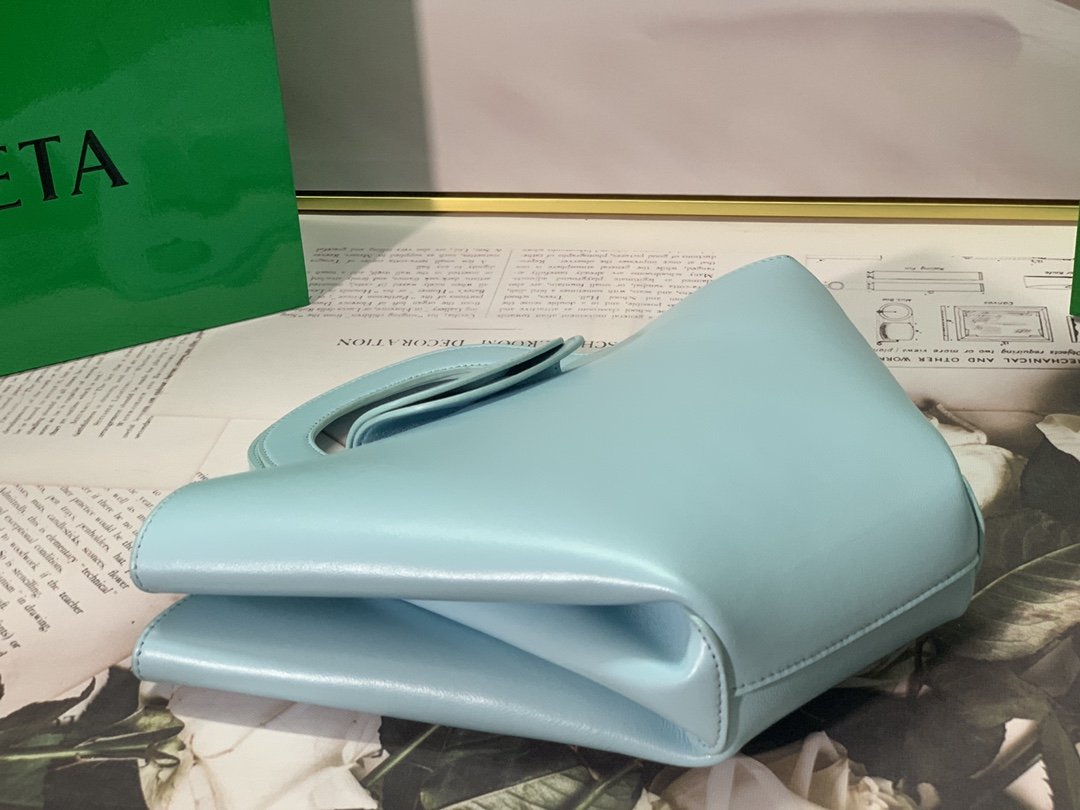 Bottega Veneta Handle Bag Blue. For Women. Women's Bags 12.6in/32cm - Soul Replicas