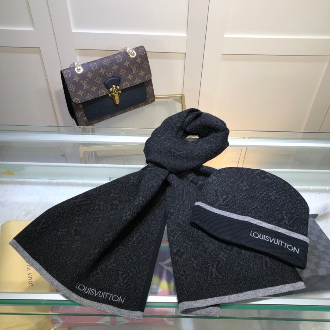 Louis Vuitton Beanie & Scarf Set In Black - Soul Replicas