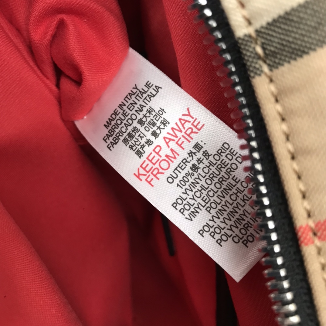 Burberry Vintage Check And Crossbody Bag For Men. Men-s Bags 8.7in/22cm - Soul Replicas