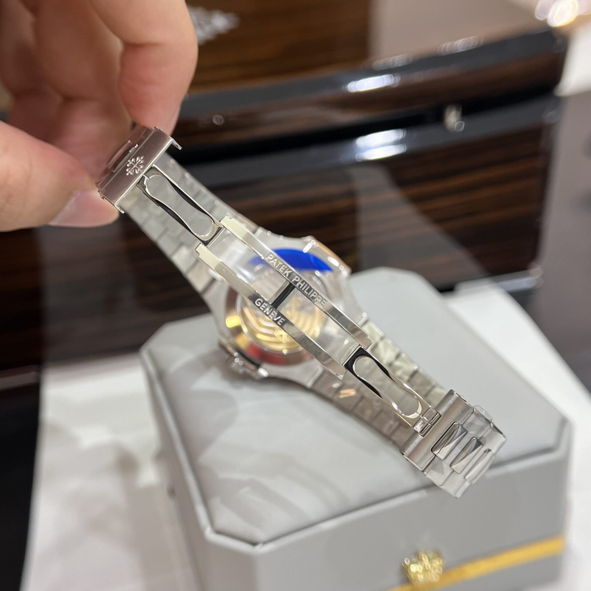 Patek Philippe Nautilus 5726G Replica Watch Dial Gray GR Factory 40.5mm - Soul Replicas