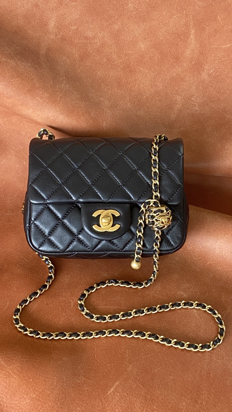 Chanel Classic Bag Black For Women. Women-s Bags 7.1in/18cm - Soul Replicas
