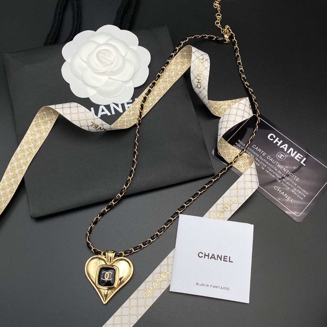Chanel Necklace - Soul Replicas