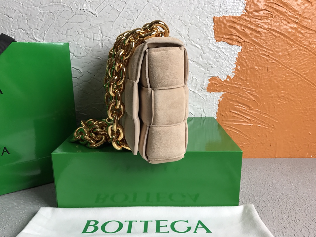 Bottega Veneta Chain Cassette Porridge. For Women. Women's Bags 10.2in/26cm 631421V04N09776 - Soul Replicas