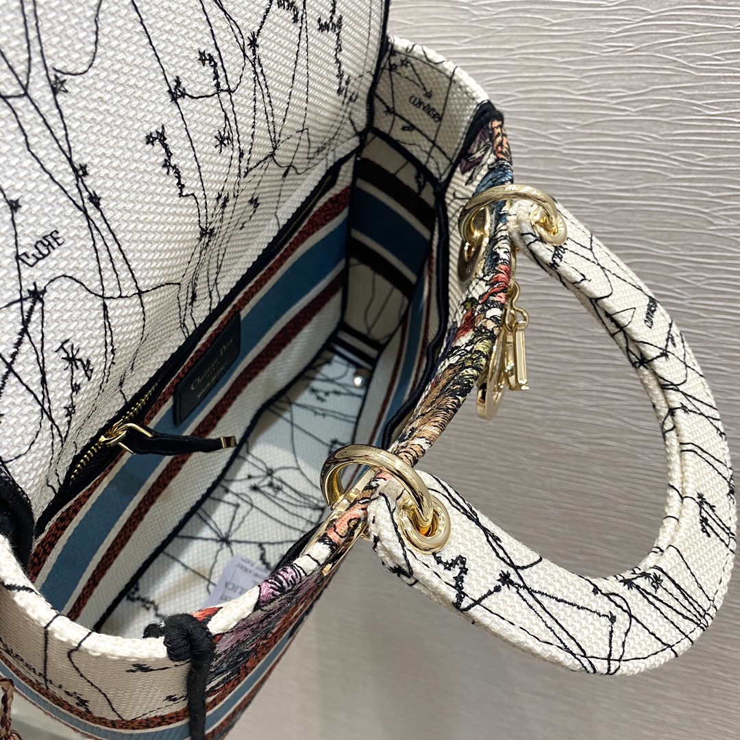 Christian Dior Medium Lady D-Lite Bag Latte Multicolor Dior Constellation Embroidery. Latte. For Women Women-s Handbags. Crossbody Bags. 24cm CD M0565ORHP_M941 - Soul Replicas