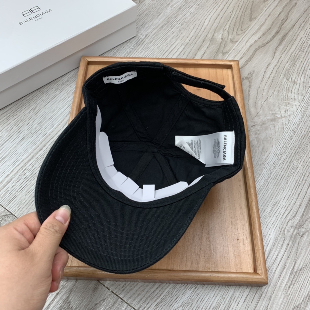 Balenciaga Logo Front Cap In Black - Soul Replicas