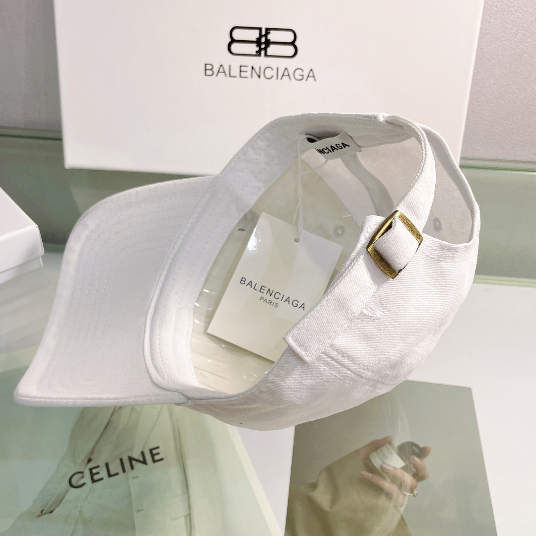 Balenciaga Logo Cap In White - Soul Replicas