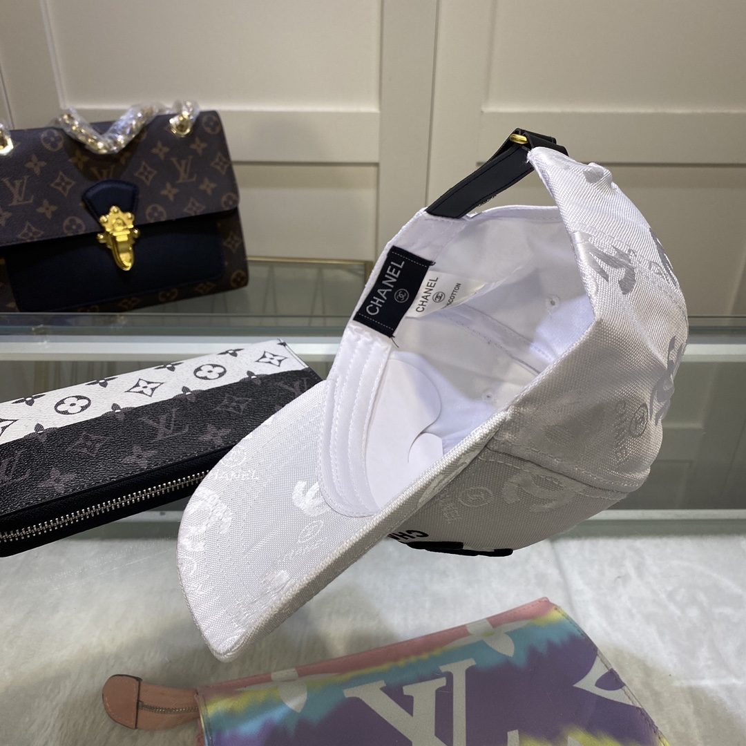 Chanel Cap White - Soul Replicas