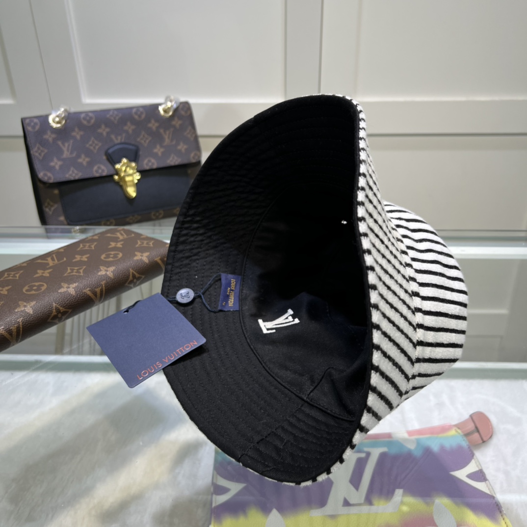 Louis Vuitton Graphical Bucket Hat White LV Cap - Soul Replicas